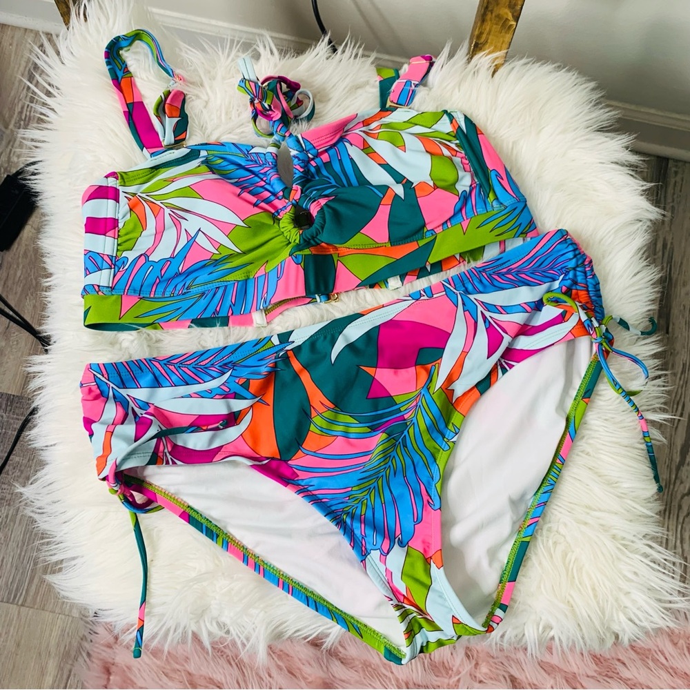 Xhileration Colorful Tropical Bikini Set